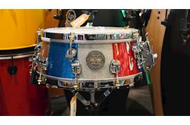 LATIN PERCUSSION - OCCASION SNAREDRUM CONGA SALES MAN INCL. KOFFER
